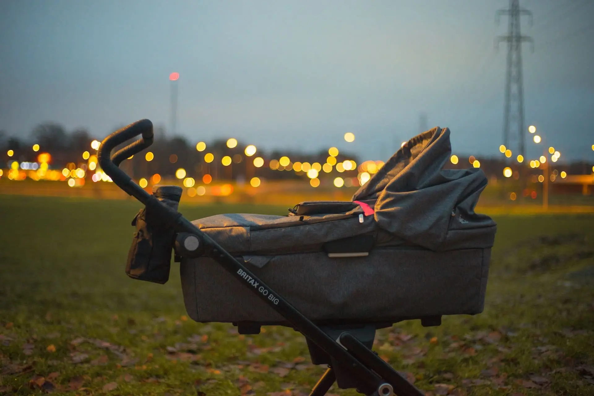 Are Bassinet Strollers Safe? & Are They Worth It