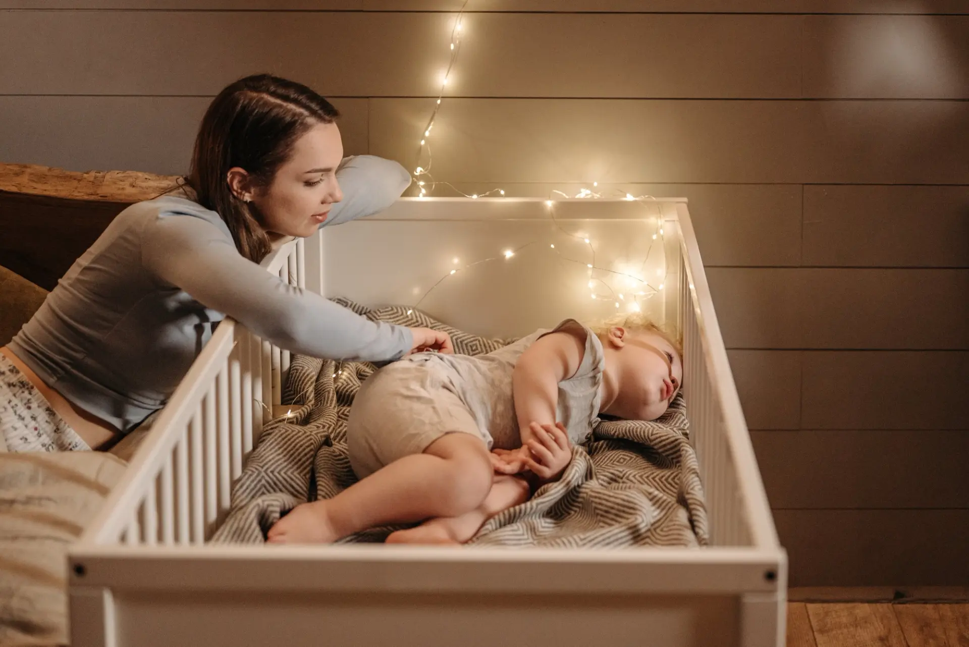 Can a Newborn Sleep in a Mini Crib