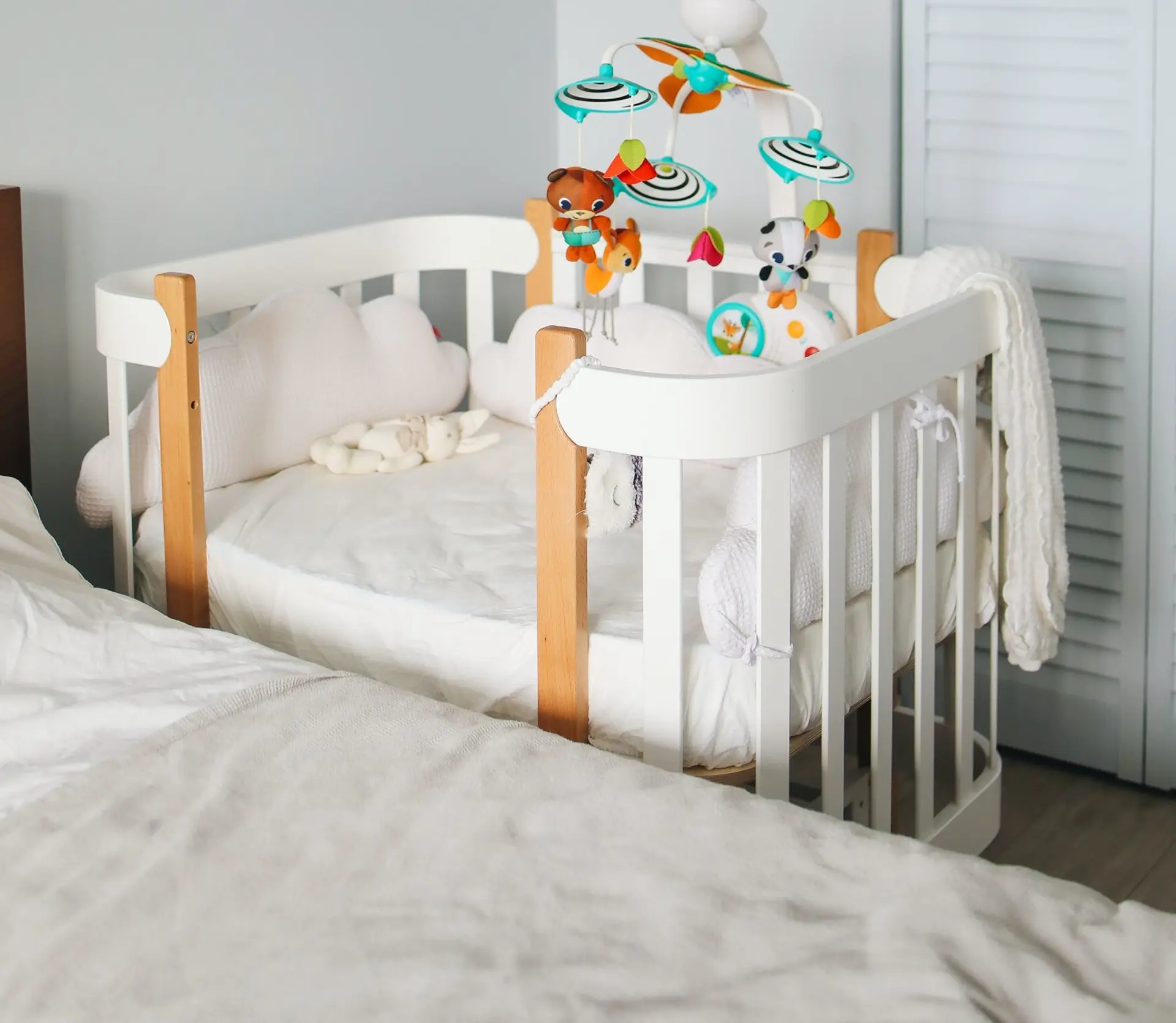 Do You Need a Mattress Pad for Your Baby's Crib